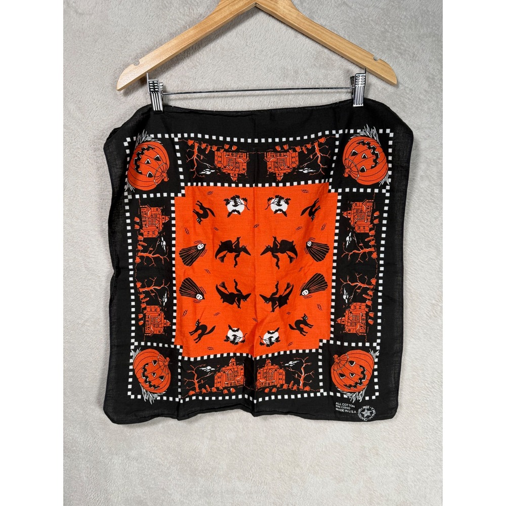 VTG Halloween Bandana Black Orange Haunted House Witch Pumpkin USA Cotton 21x21